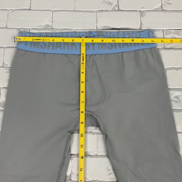 GYMSHARK Capri Leggings. Size S/M. Gray blue. Like new. Stretch - Picture 8 of 12